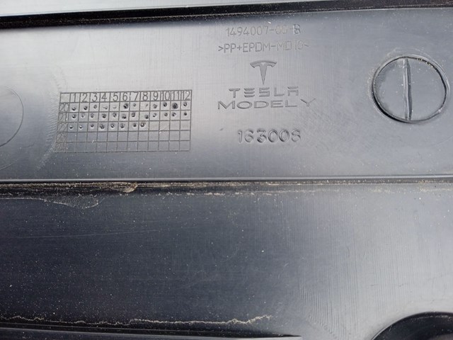 Захист заднього бампера 149400700B Tesla