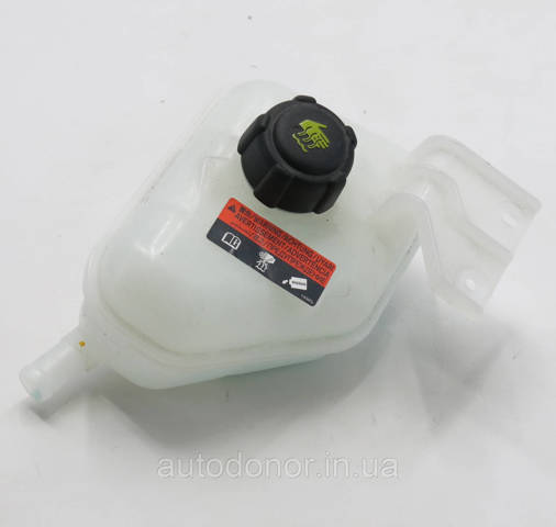 Купити 217105MP0A Nissan/Infiniti Водяний бачок системи охолодження