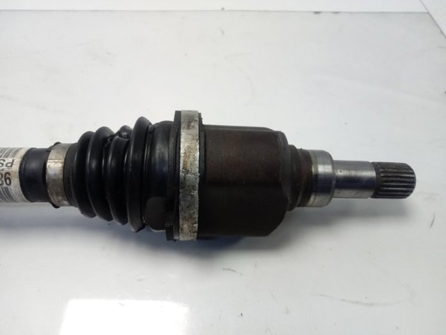 Піввісь передня, права Peugeot/Citroen 9816028680 ціна, від 104.44 USD