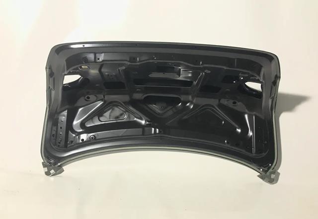 Кришка багажника H43003SGAA Nissan/Infiniti