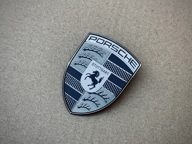  Porsche 95C853601A ціна, від 378.08 USD