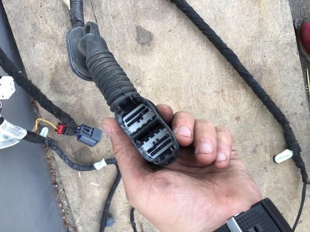  EV4T14K138B6EJ3 Ford