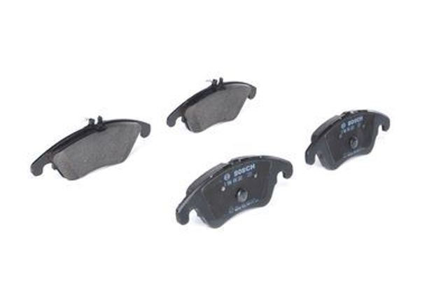 Гальмівні колодки Bosch 986494263 ціна, від 51.01 USD