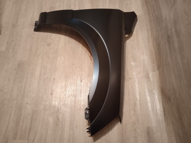 Крило переднє праве Polcar 4170022 ціна, від 48.79 USD