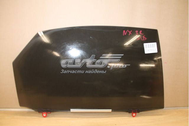 Скло задньої двері правої 6810378010 Toyota