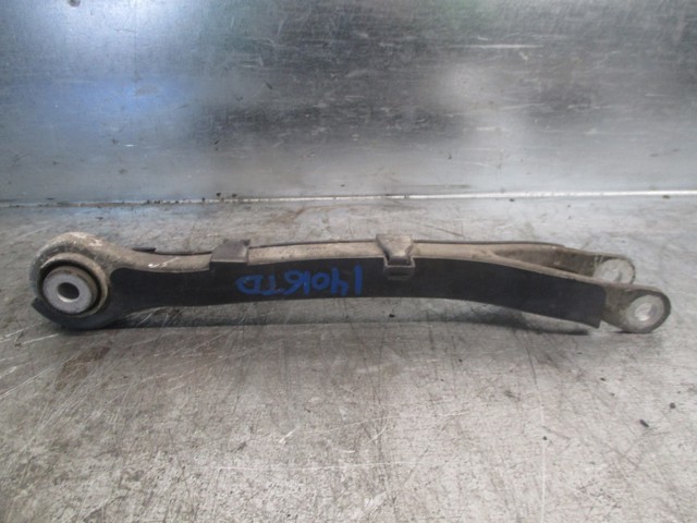 Купити A2043520605 Mercedes 