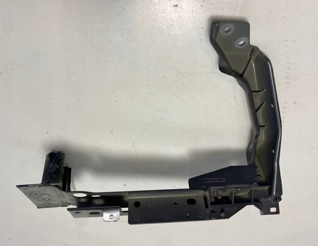 Рамка радіатора права Land Rover LR091687 ціна, від 199.87 USD
