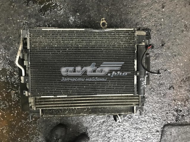 радіатор кондиціонера XR847832 Радіатор кондиціонера JAGUAR XR847832