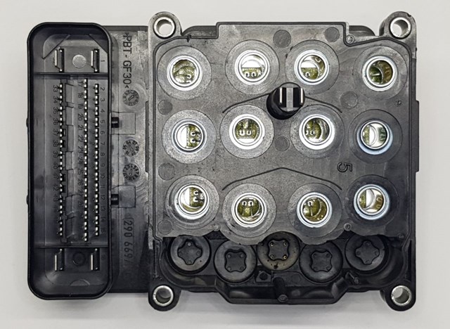 Купити A2045455132 Mercedes 