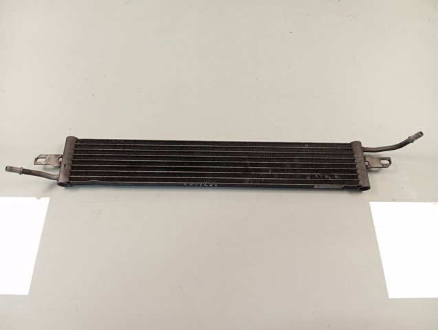 7H329N103AC Land Rover Радіатор охолодження палива