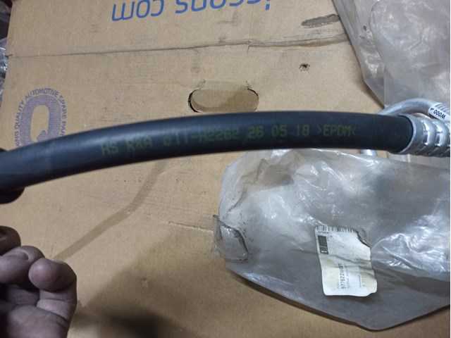 Купити 977622W001 Hyundai/Kia Шланг кондиціонера, від заднього випарювача до компресора