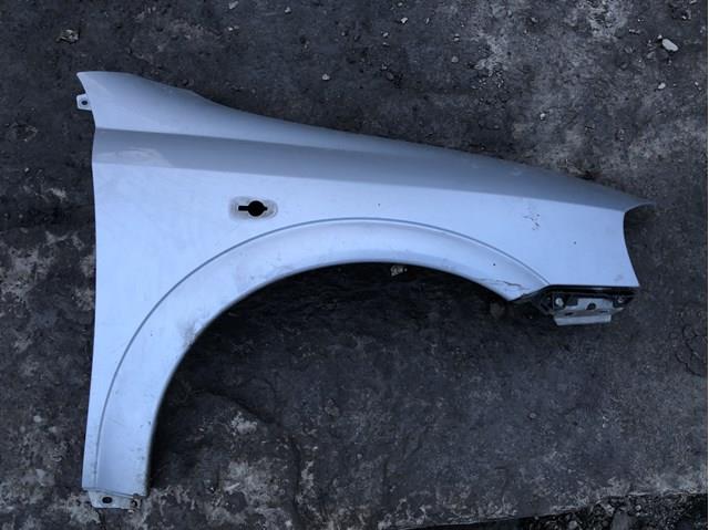 Крило переднє праве General Motors 90521686 ціна, від 35.47 USD