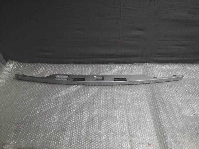 Купити LR077226 Land Rover 