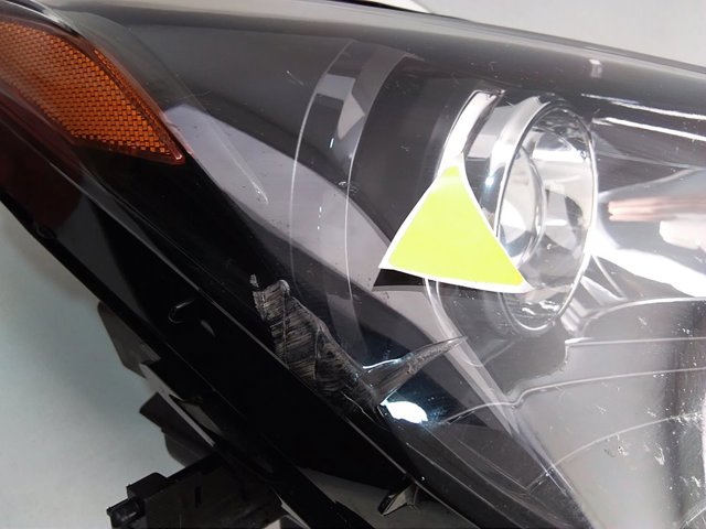 Фара правая Toyota 8114578060 ціна, від 116.24 USD