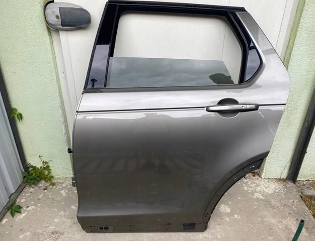 Двері задні, ліві LR061285 Land Rover