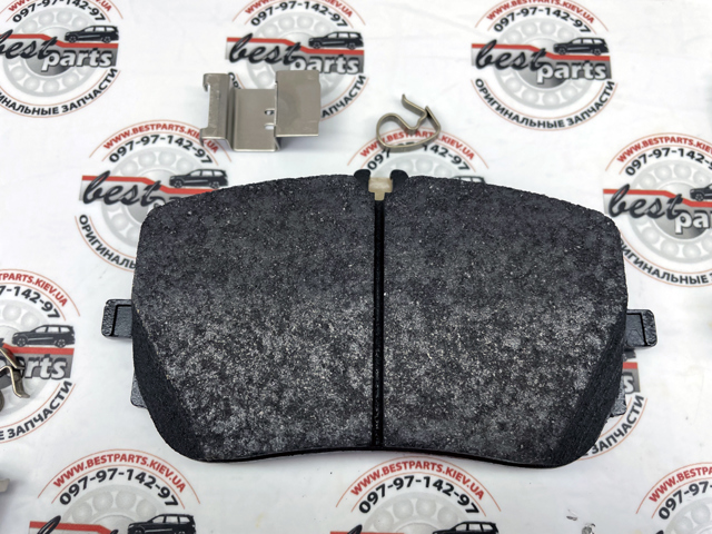 Передні тормозні колодки A0004205303 Mercedes