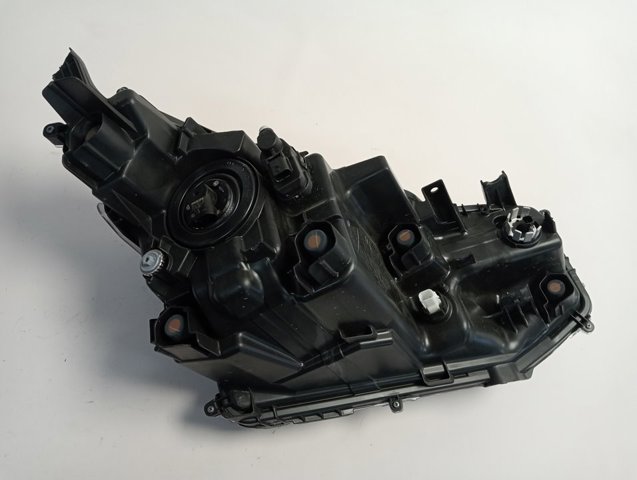 Купити 811700DP30 Toyota Фара