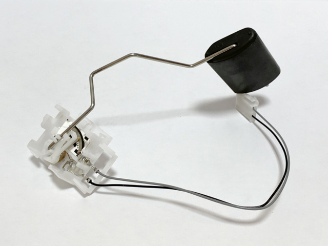 HBE1215 Hotaru Датчик бензобака