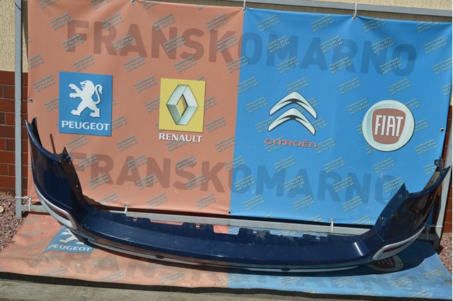 Купити 850107456R Renault (RVI) Задній бампер