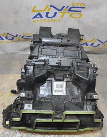  Renault (RVI) 272703227R ціна, від 38.00 USD