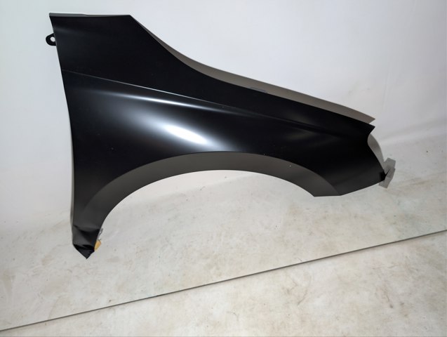 APSK1302 Amparts Крило переднє праве