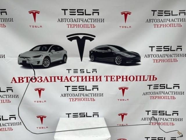 Гальмівний трубопровід Tesla 104471500C ціна, від 11.40 USD