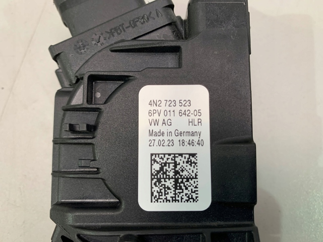 Купити 4N2723523 VAG 