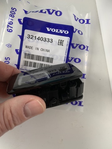Купити 32275593 Volvo 