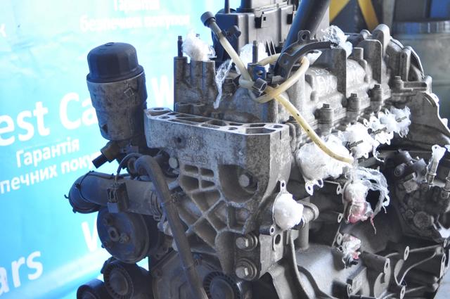 Двигун у зборі Land Rover LR073828