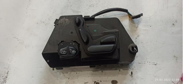  Mercedes A2208218751 ціна, від 28.15 USD