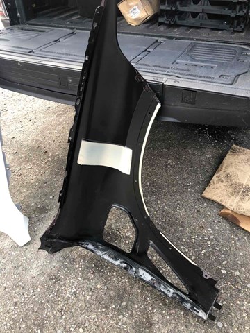 Купити 41007492376 BMW Крило переднє ліве