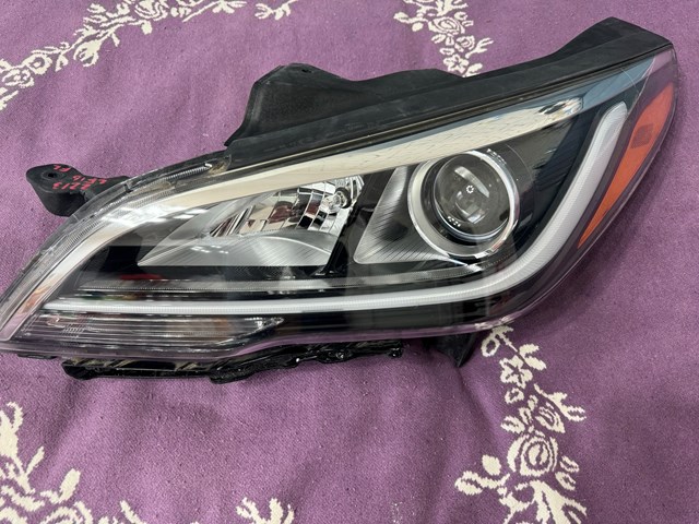 Фари Hyundai/Kia 92101E60 ціна, від 578.04 USD