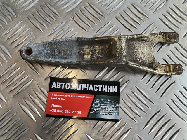 Вилка зчеплення Mitsubishi Carisma 