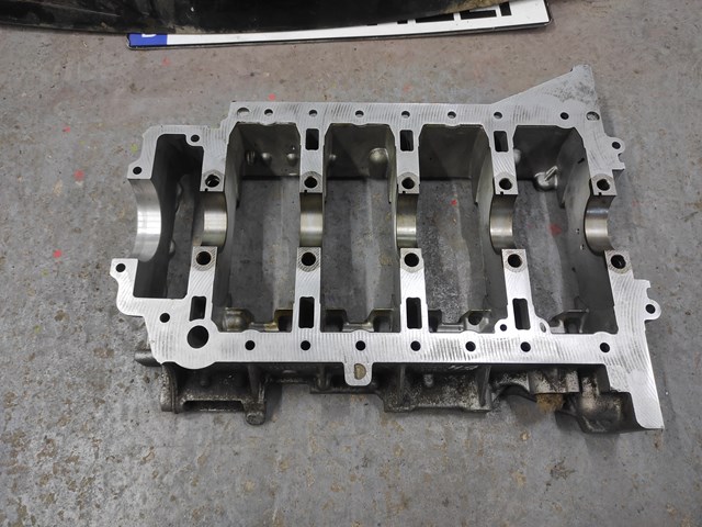  BMW 11117629928