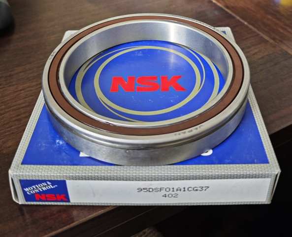 95DSF01A1CG37 NSK 