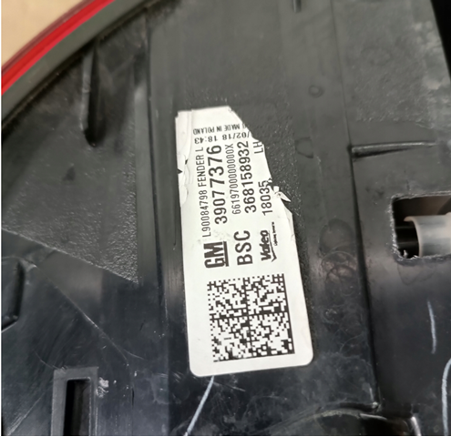 Задня ліва зовнішня фара General Motors 39077376 ціна, від 207.44 USD