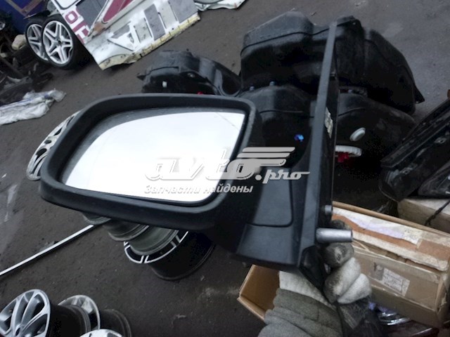 Ліве бокове дзеркало A6398100819 Mercedes