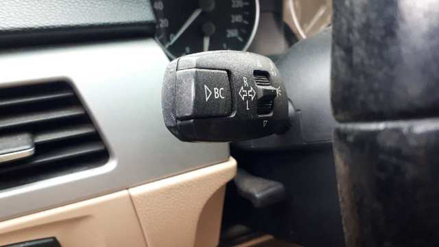 Купити 01108100 BMW 