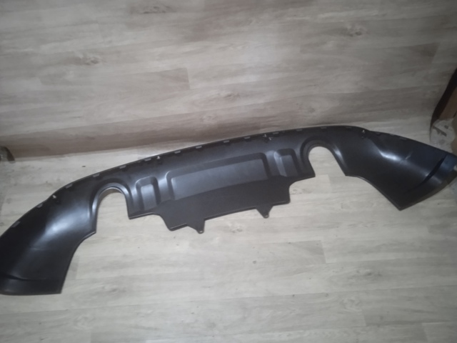 Спойлер заднього бампера Signeda PAD05026VA ціна, від 51.03 USD