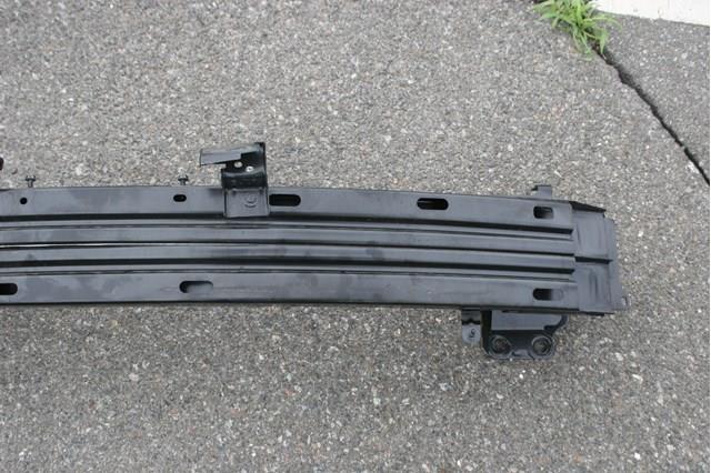 Шина бампера переднього Nissan/Infiniti 620306RR0A ціна, від 110.77 USD