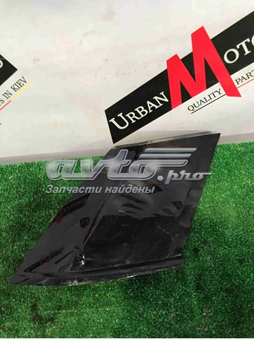 Молдинг заднього правого крила Land Rover LR048703 ціна, від 50.83 USD