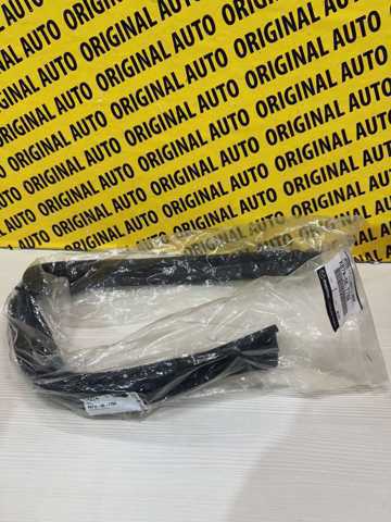 Ущільнювач капота KB7W56770A Mazda