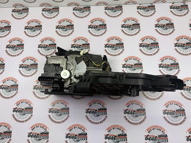 LR078731 Land Rover Замок водійських дверей