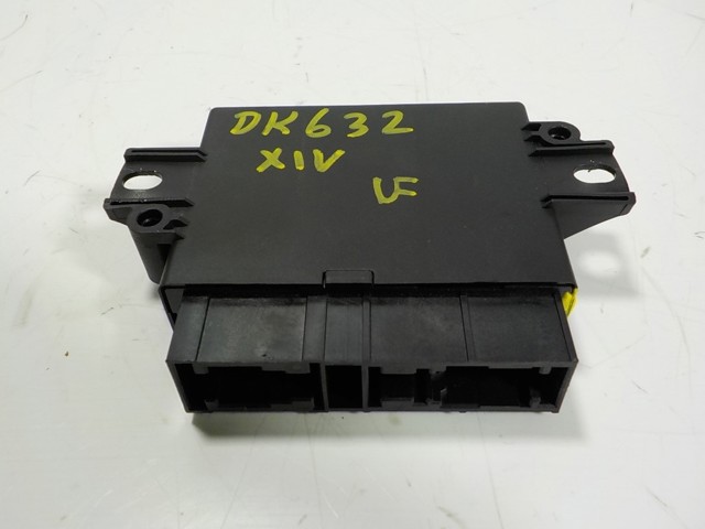 Модуль керування (ЕБУ) парктроніком LR070788 Land Rover