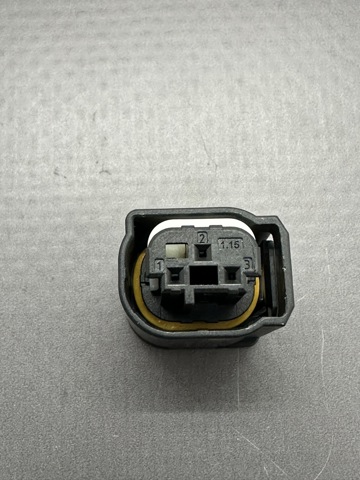 8795949 BMW 