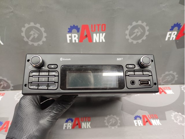 Купити 281153959R Renault (RVI) Магнітола