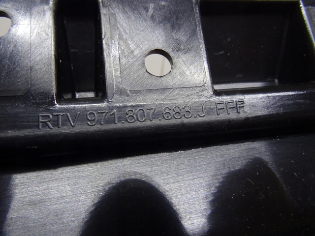 971807683G Porsche 