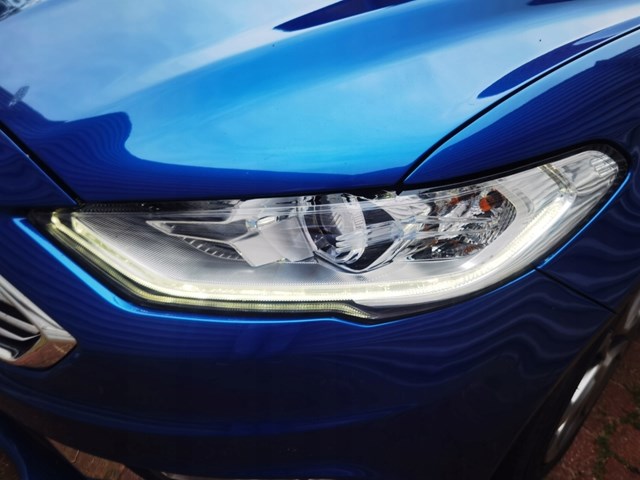 Фара ліва передня Signeda ZFD111695L