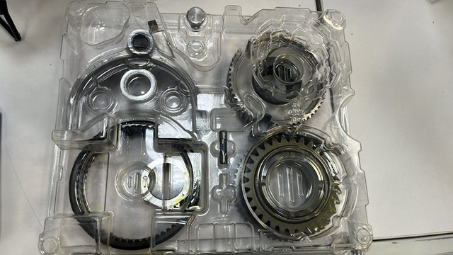 32358W030P Mitsubishi 