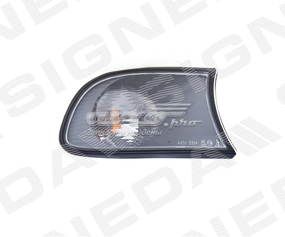 ZBM151003R Signeda Поворотник правий